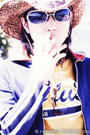 Photo 002